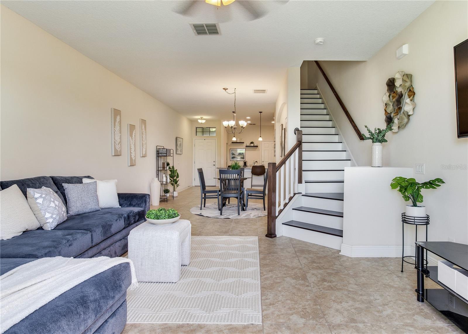 Image 9 of 46 For 11604 Crowned Sparrow Lane