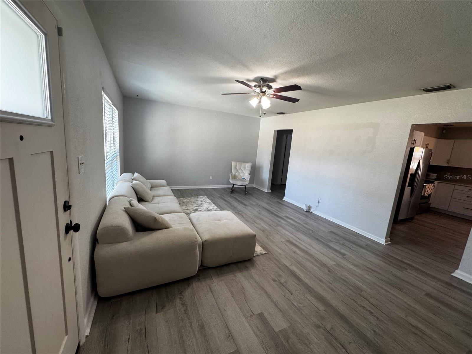 Image 11 of 44 For 6914 Ola Avenue