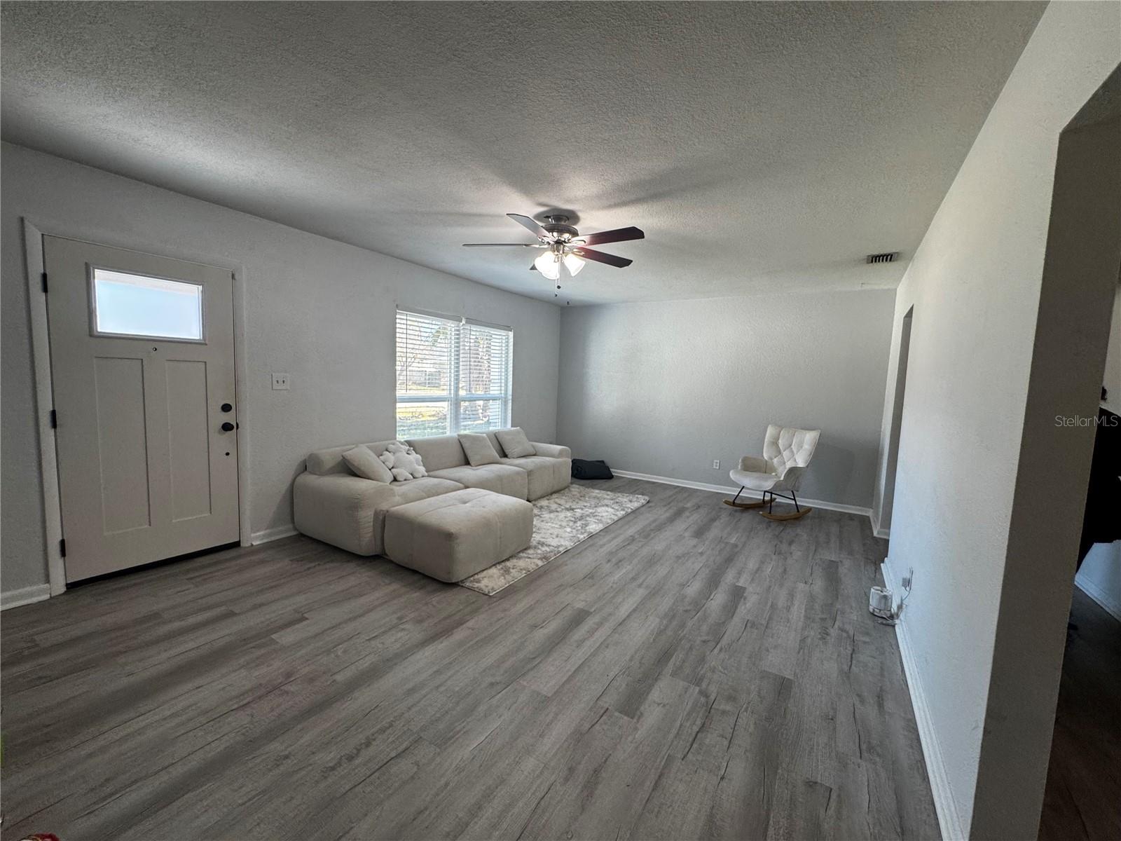 Image 12 of 44 For 6914 Ola Avenue