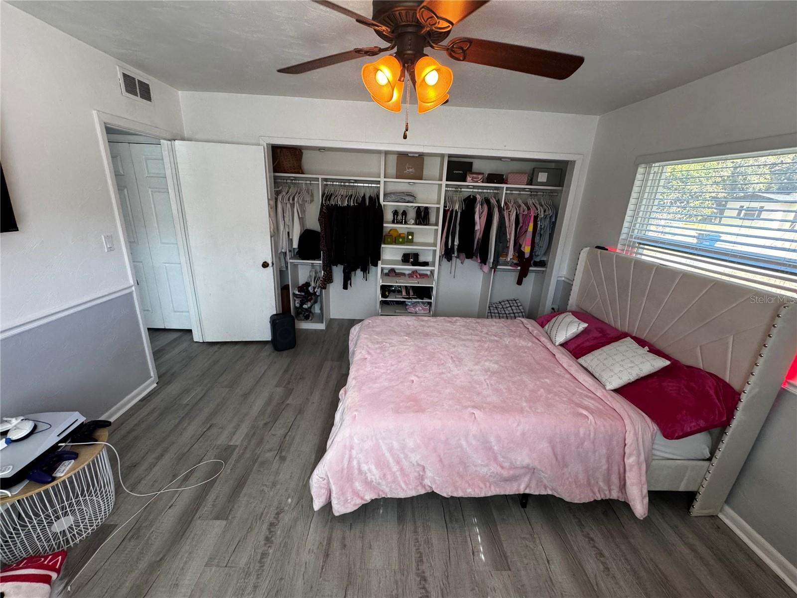 Image 28 of 44 For 6914 Ola Avenue