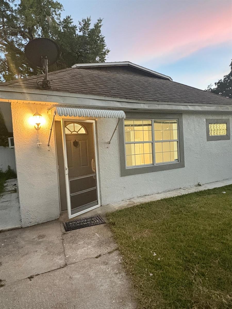 Image 37 of 44 For 6914 Ola Avenue