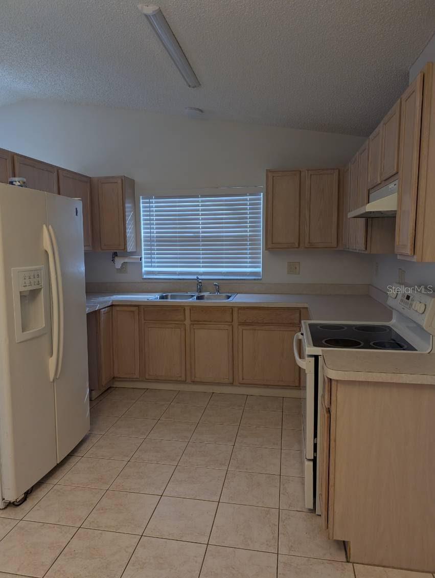 Image 14 of 26 For 15962 49th Street N