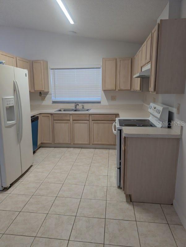 Image 16 of 26 For 15962 49th Street N