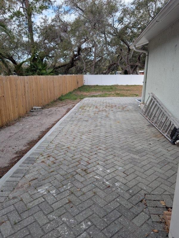 Image 23 of 26 For 15962 49th Street N