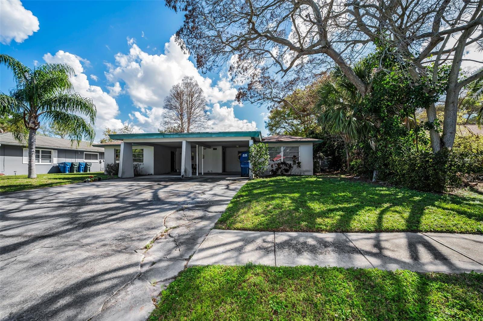 Image 2 of 33 For 2664 Sunny Breeze Avenue