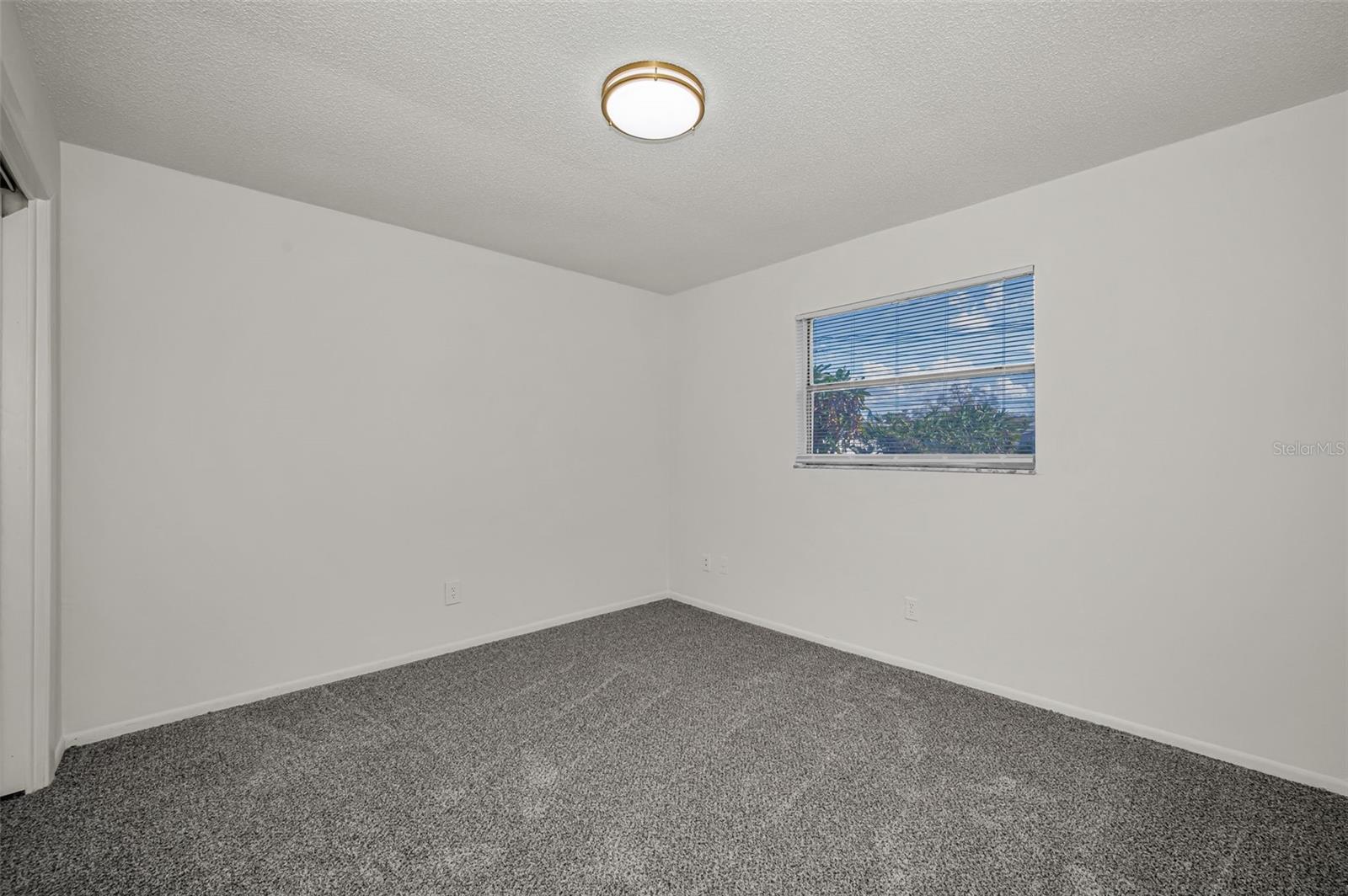 Image 24 of 33 For 2664 Sunny Breeze Avenue