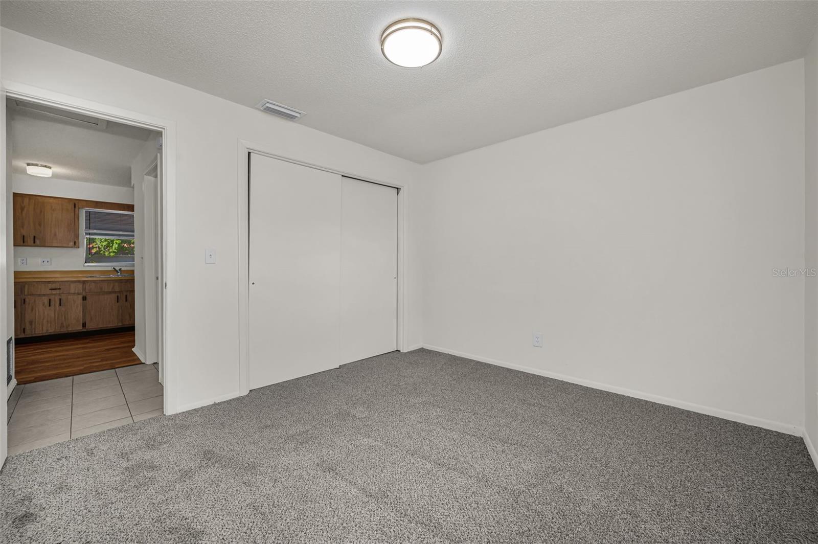 Image 25 of 33 For 2664 Sunny Breeze Avenue