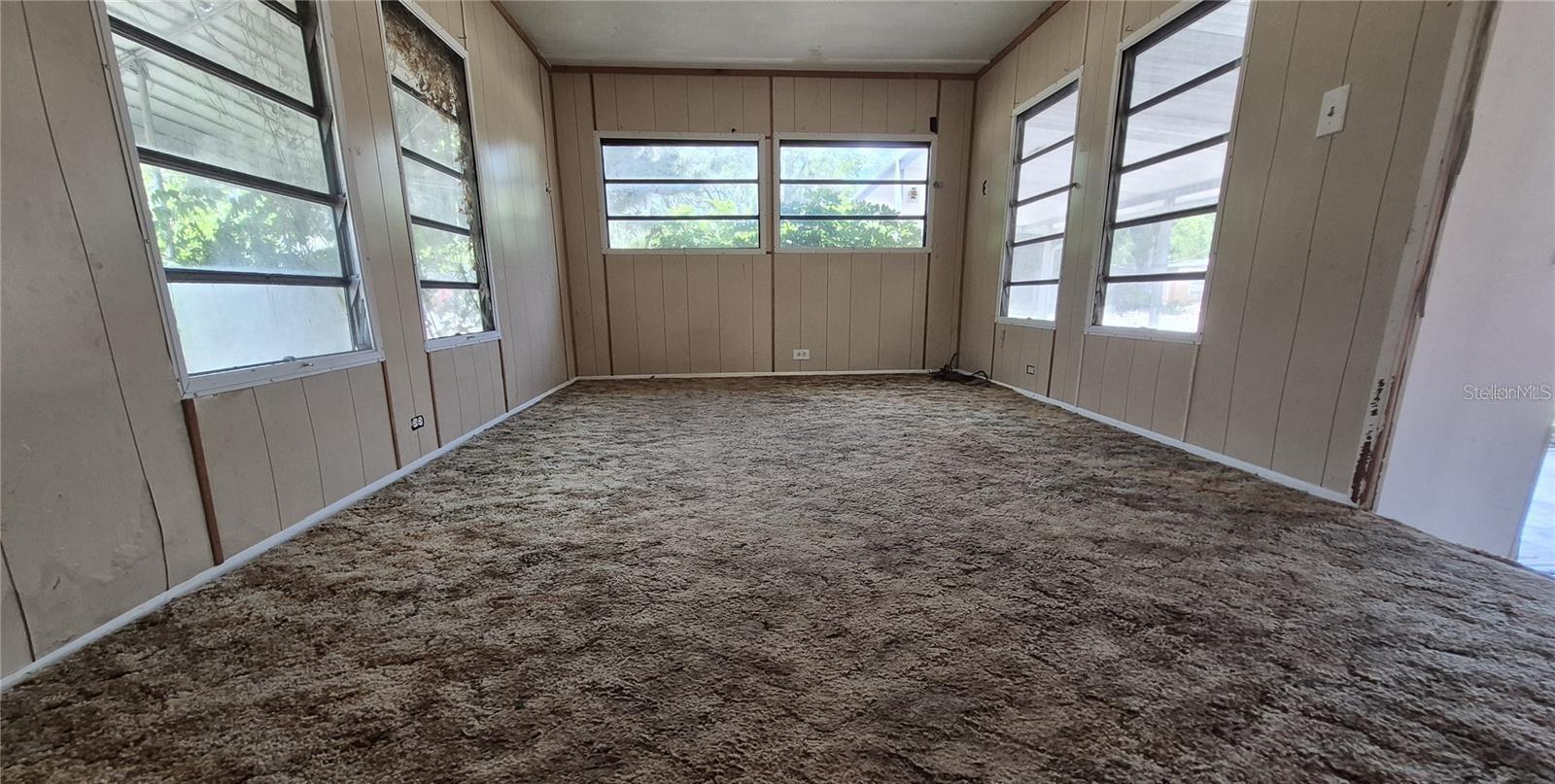 Image 4 of 8 For 7413 Gulf Breeze Circle