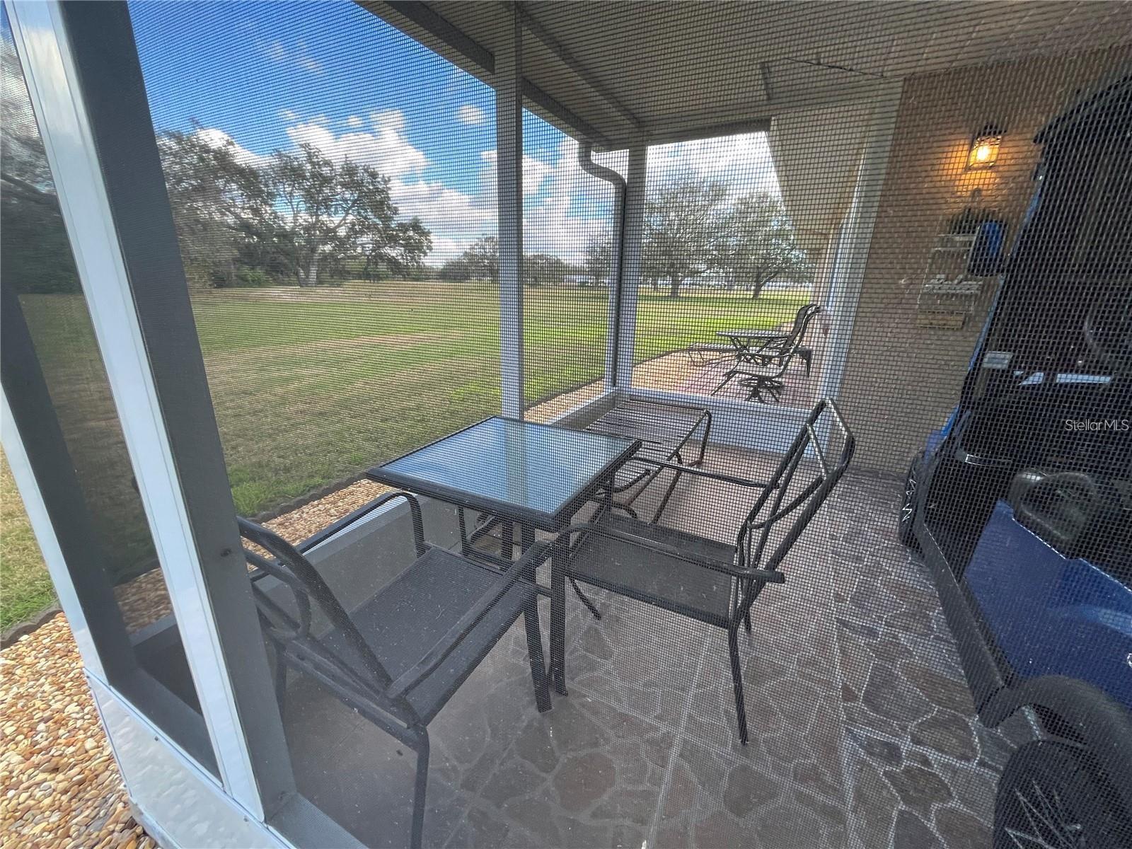 Image 25 of 28 For 1907 Canterbury Lane 10