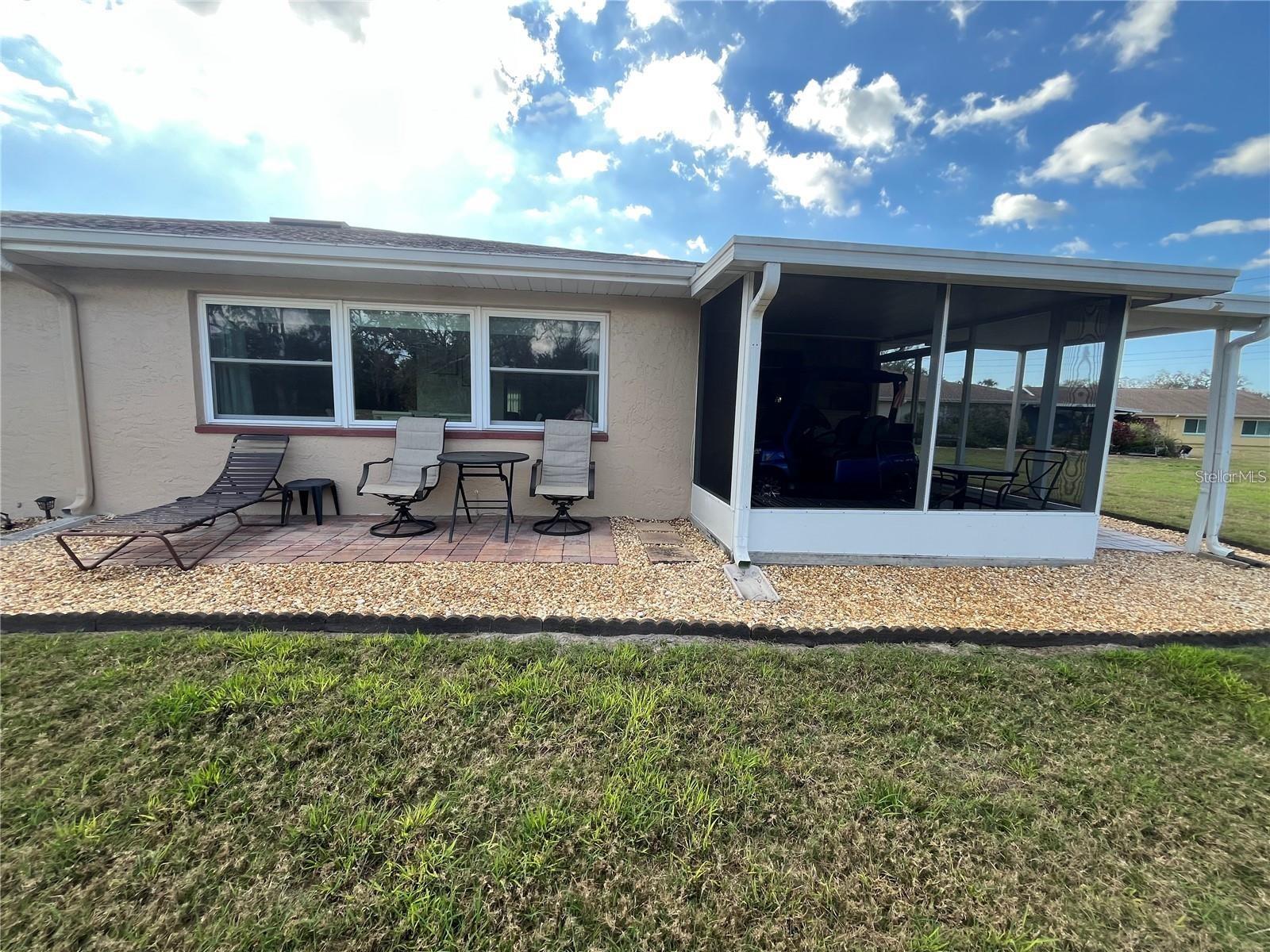 Image 3 of 28 For 1907 Canterbury Lane 10