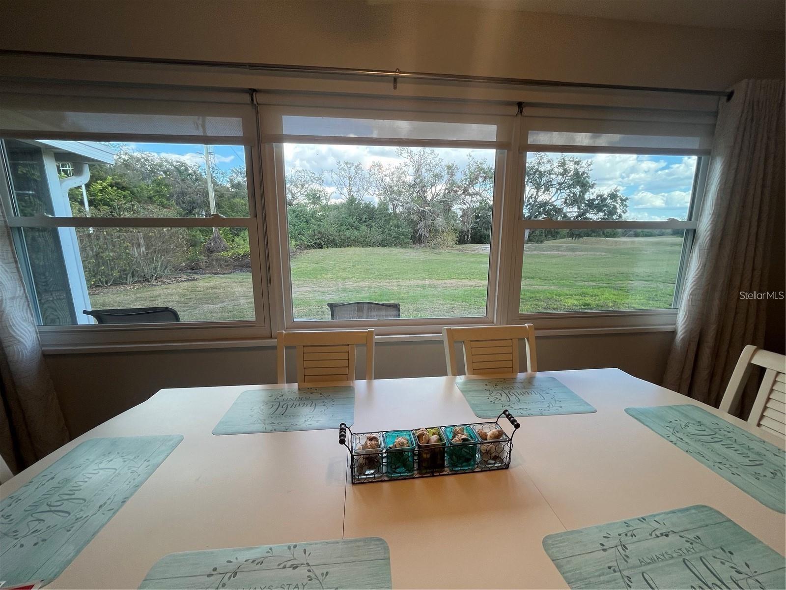 Image 7 of 28 For 1907 Canterbury Lane 10