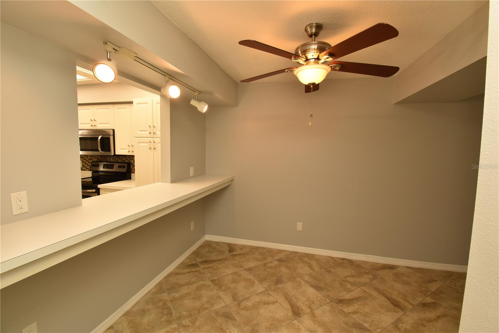 Image 10 of 50 For 8334 Civic Road 3