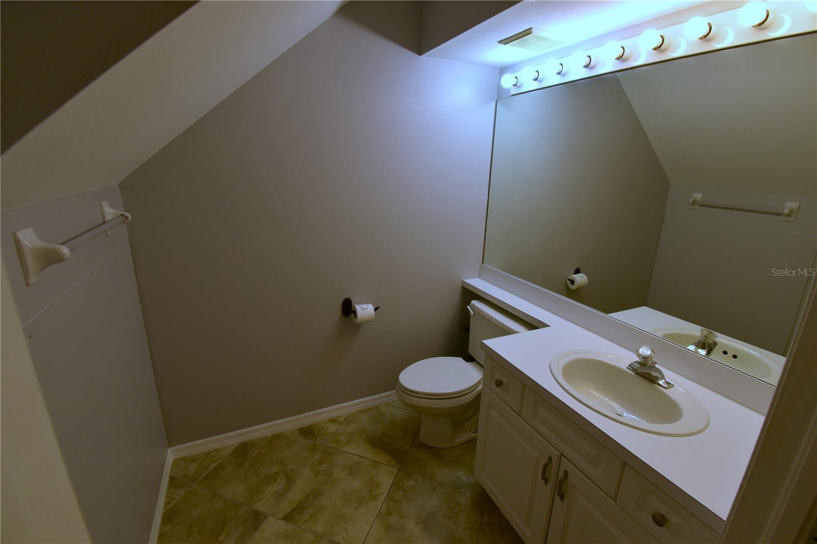 Image 14 of 50 For 8334 Civic Road 3