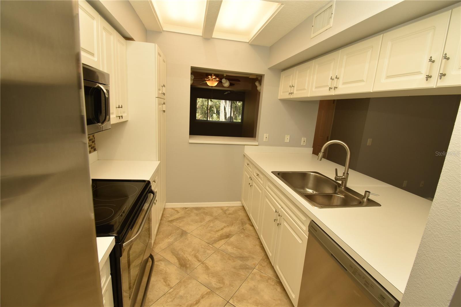 Image 15 of 50 For 8334 Civic Road 3