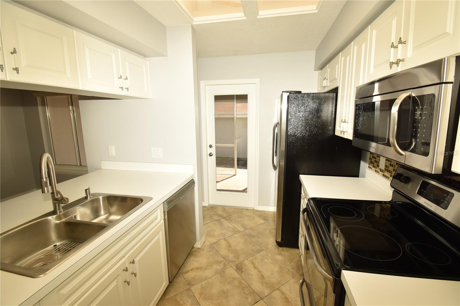 Image 17 of 50 For 8334 Civic Road 3