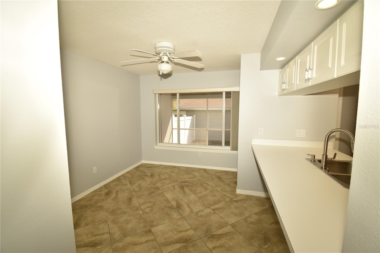 Image 4 of 50 For 8334 Civic Road 3