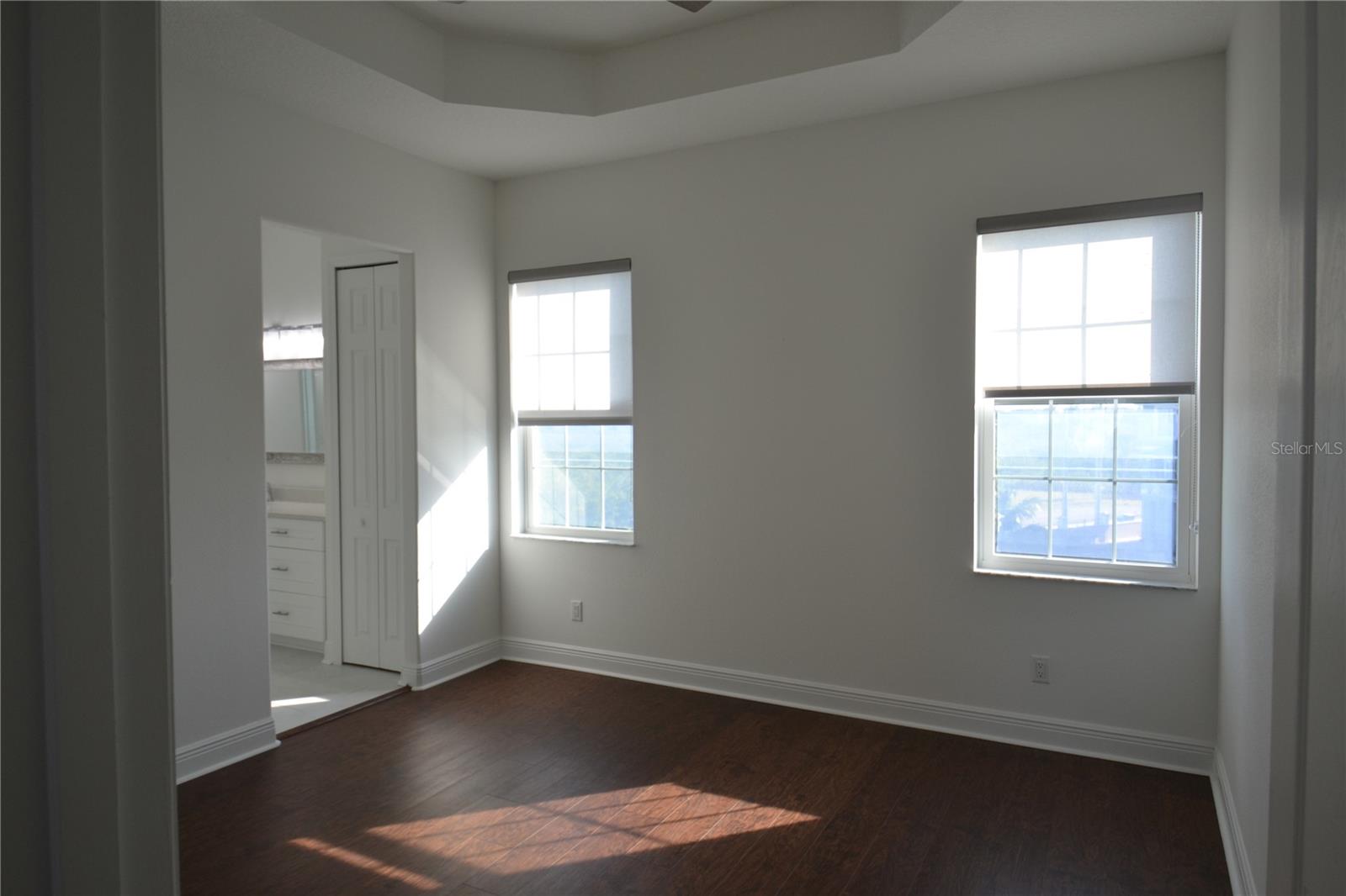 Image 13 of 31 For 5732 Biscayne Court