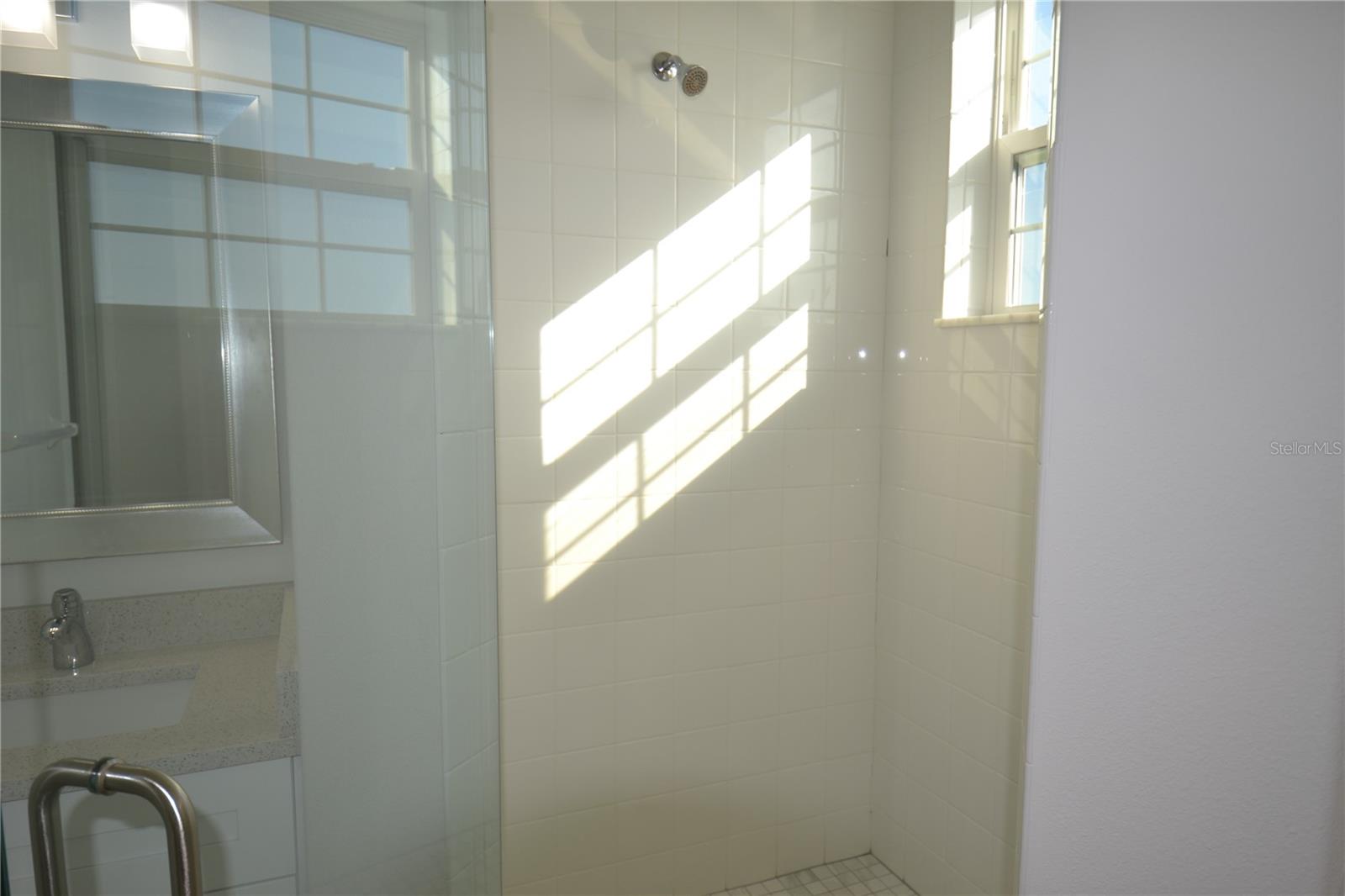 Image 18 of 31 For 5732 Biscayne Court