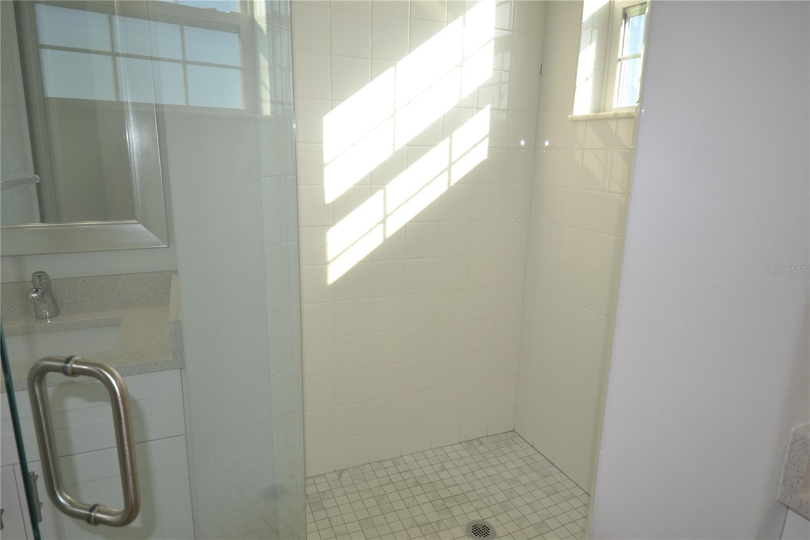 Image 19 of 31 For 5732 Biscayne Court