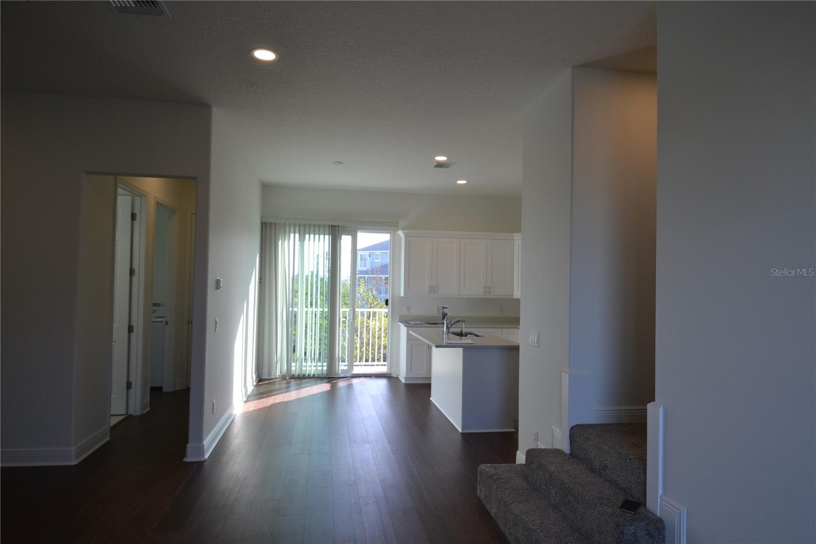 Image 6 of 31 For 5732 Biscayne Court