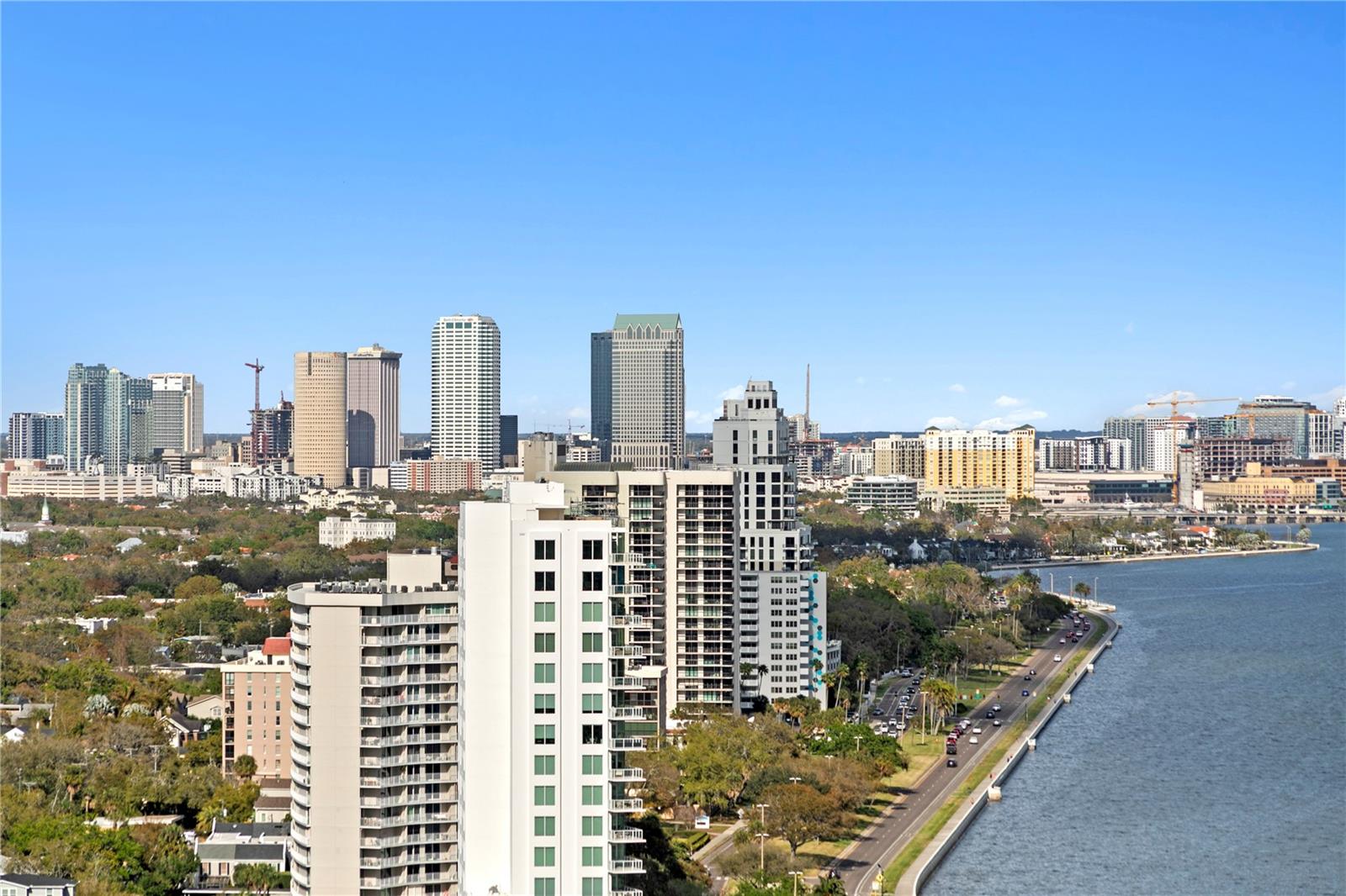 Image 4 of 96 For 3015 Ysabella Avenue 2403