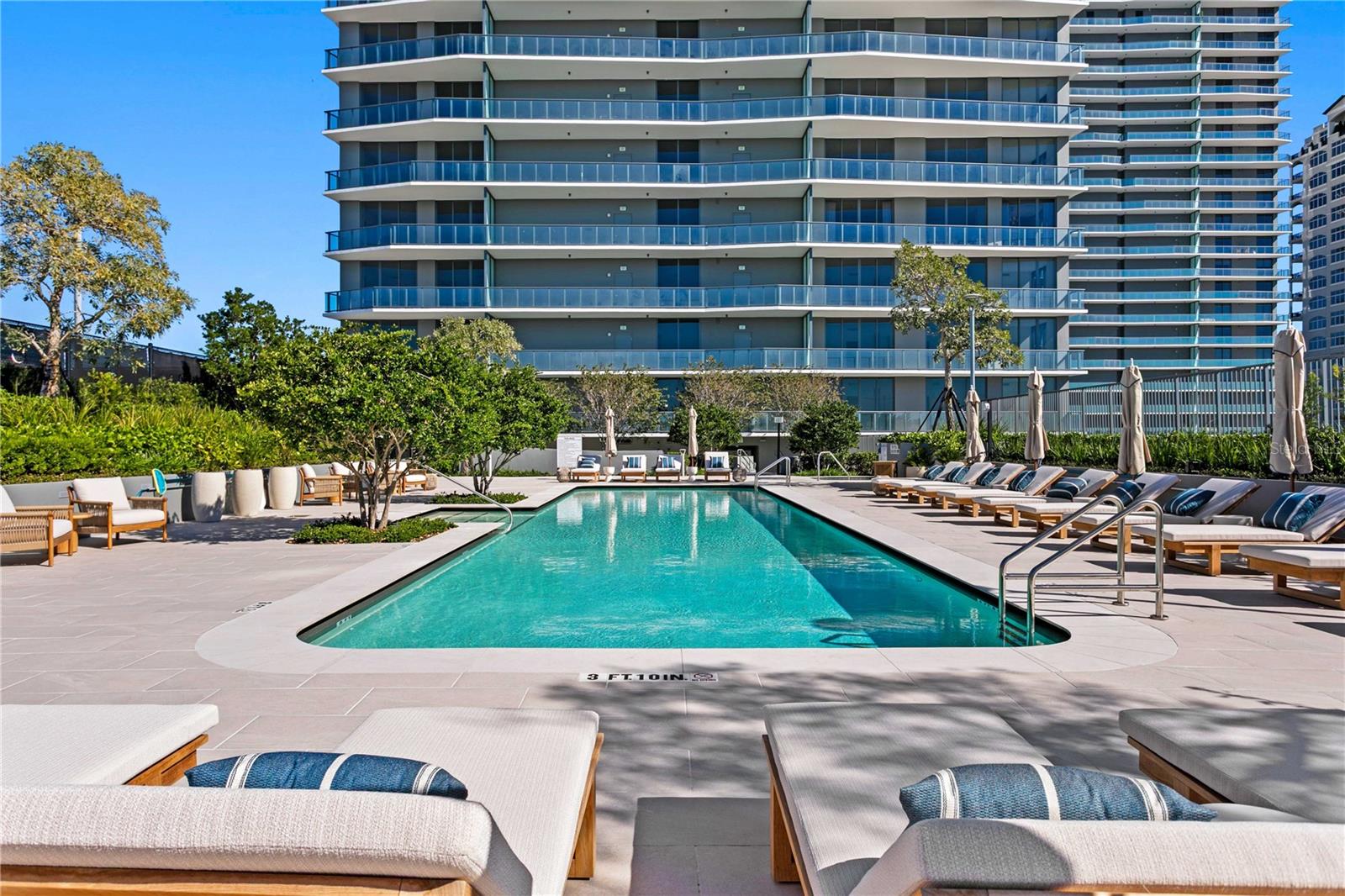 Image 46 of 96 For 3015 Ysabella Avenue 2403