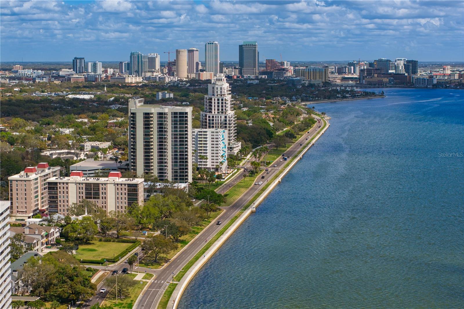 Image 5 of 96 For 3015 Ysabella Avenue 2403