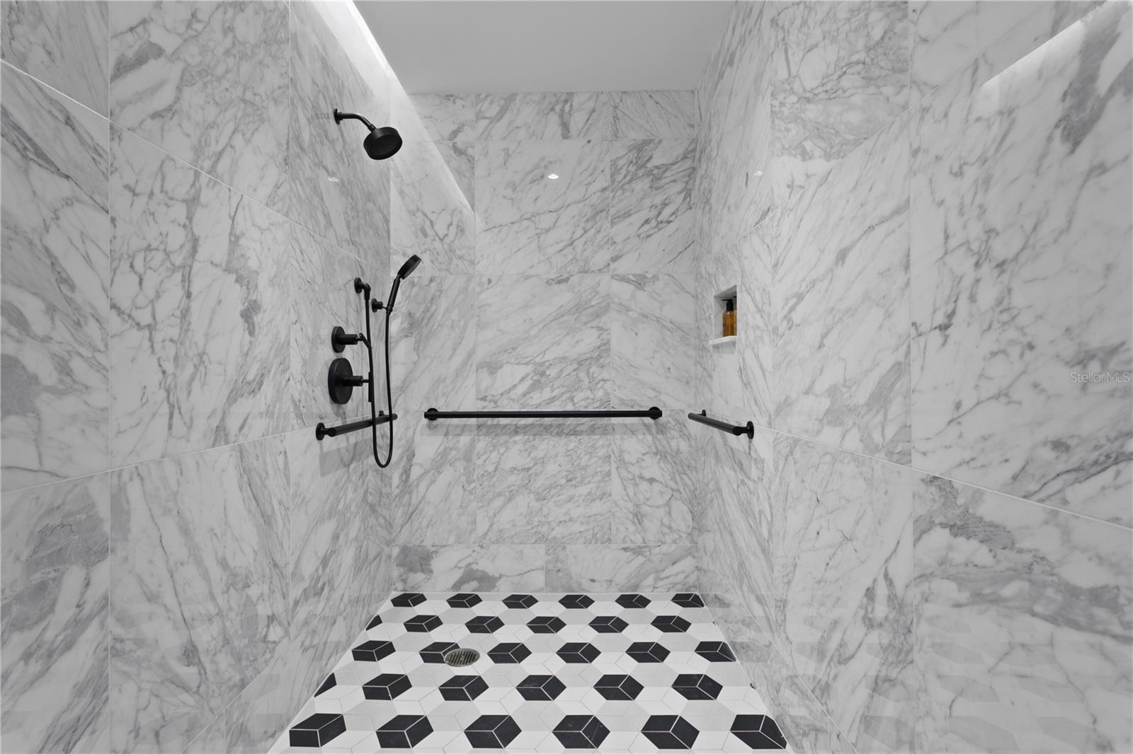 Image 61 of 96 For 3015 Ysabella Avenue 2403