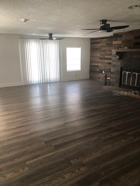 Image 7 of 25 For 10414 Hartts Drive