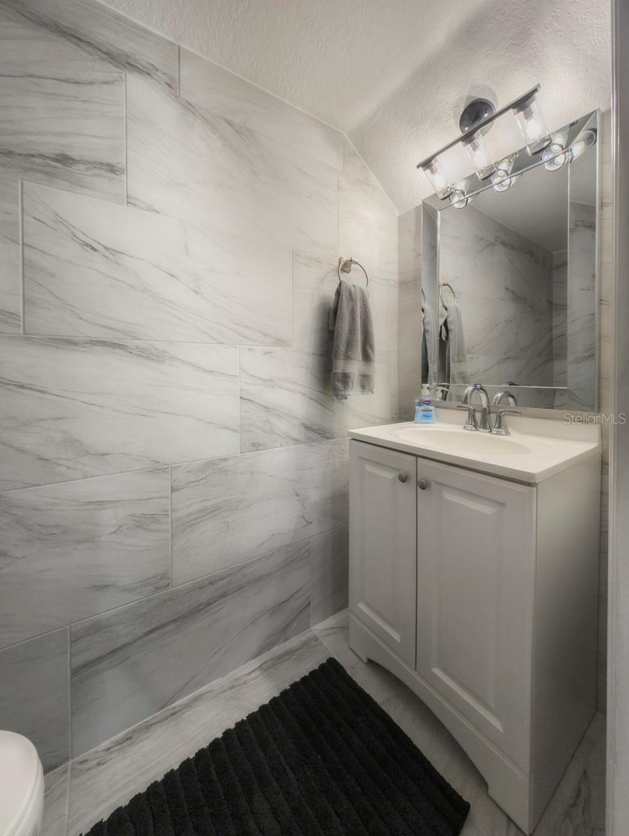 Image 17 of 65 For 3077 Branch Drive