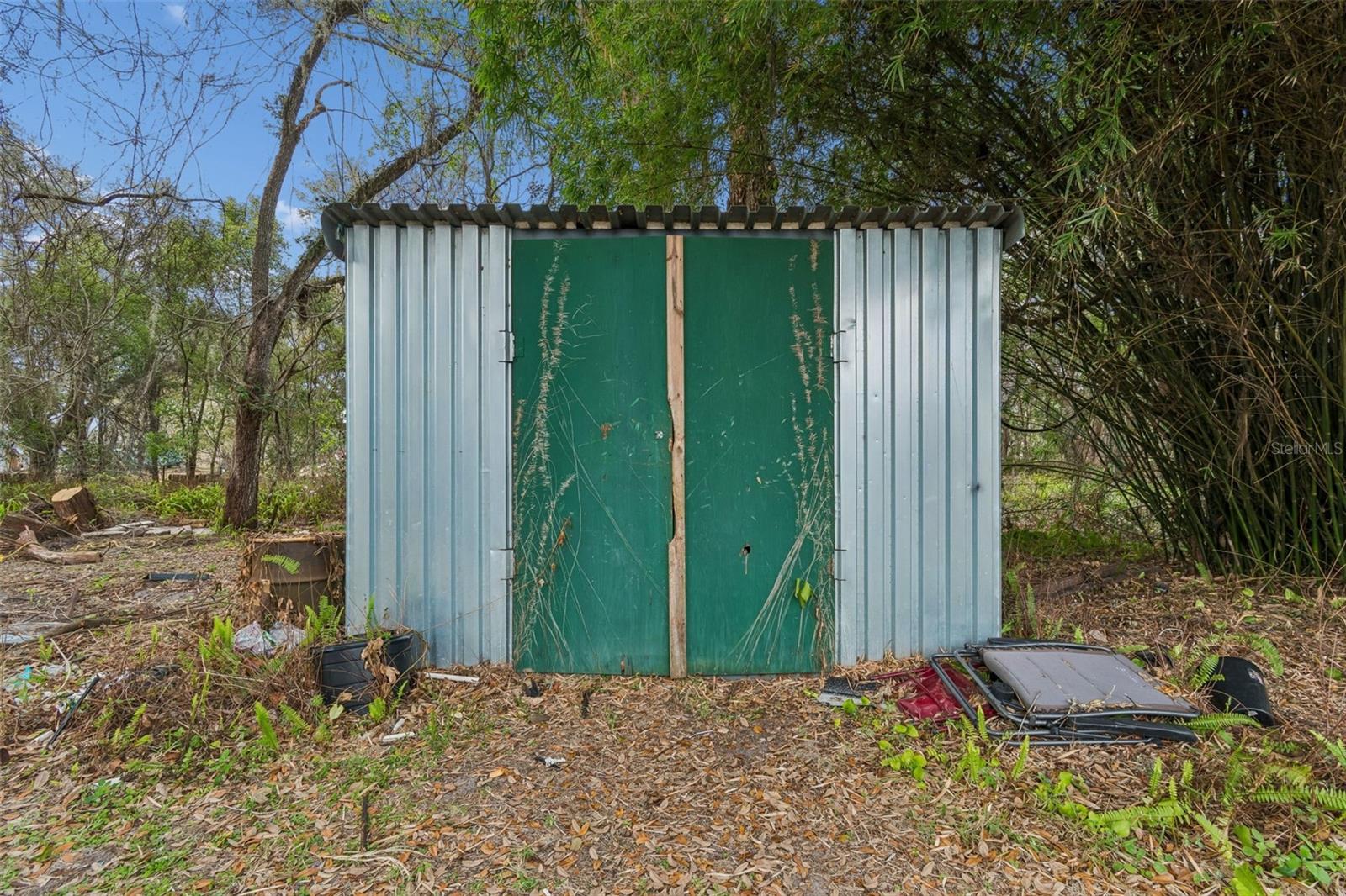 Image 42 of 57 For 27435 Holiday Drive