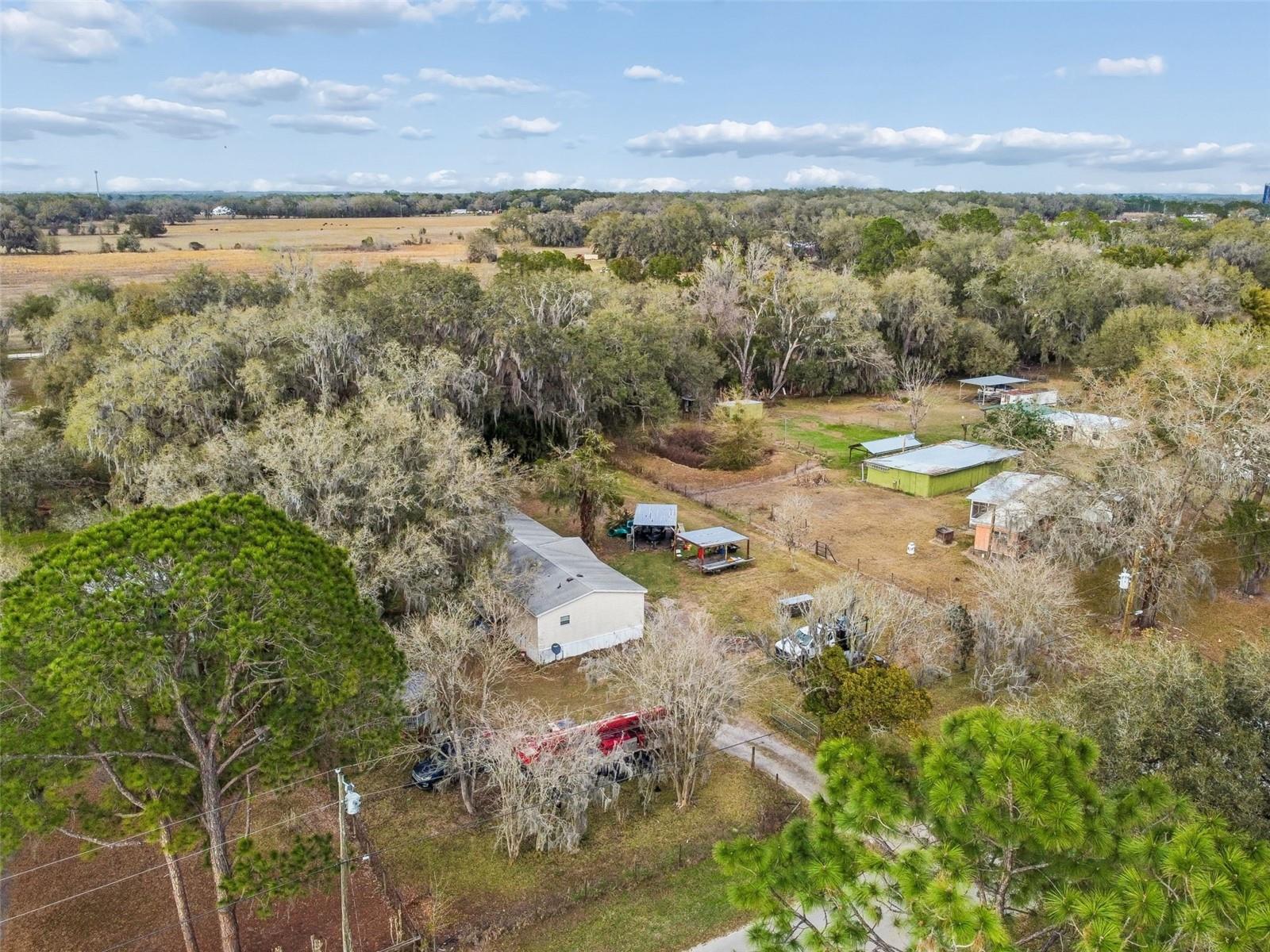 Image 52 of 57 For 27435 Holiday Drive