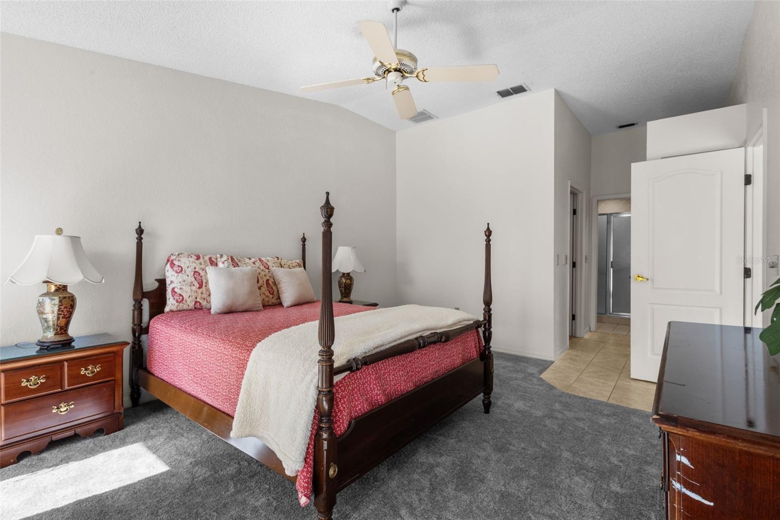 Image 15 of 34 For 2014 Golfview Drive 2014