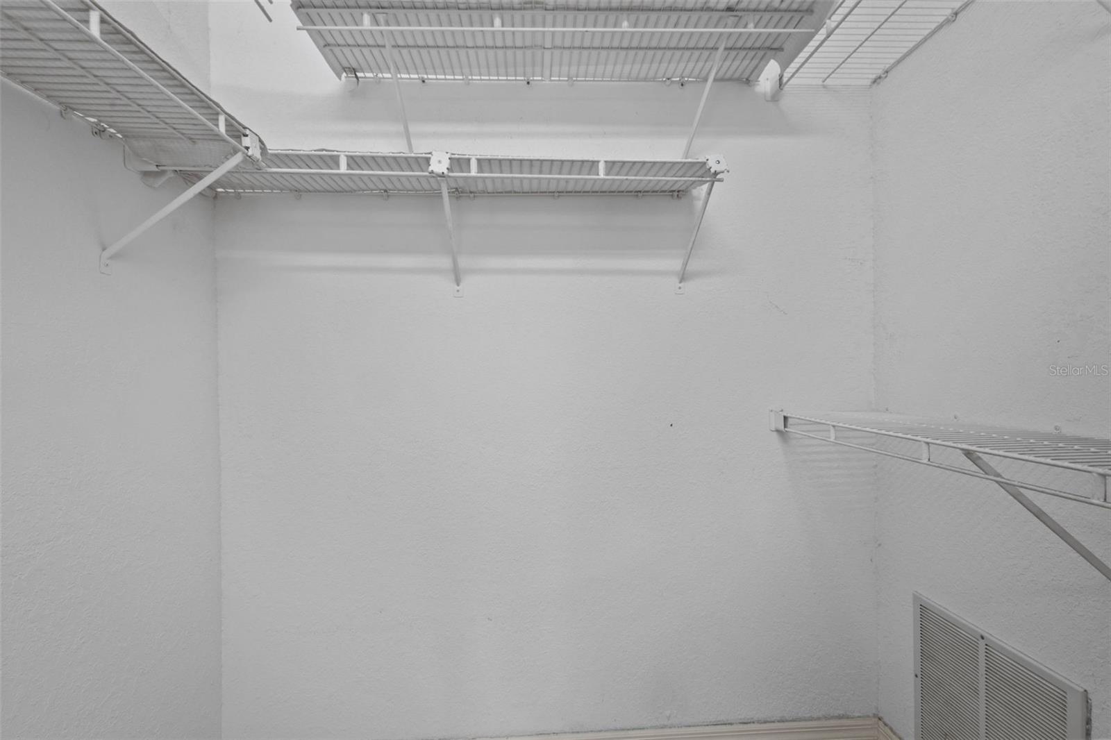 Image 19 of 34 For 2014 Golfview Drive 2014