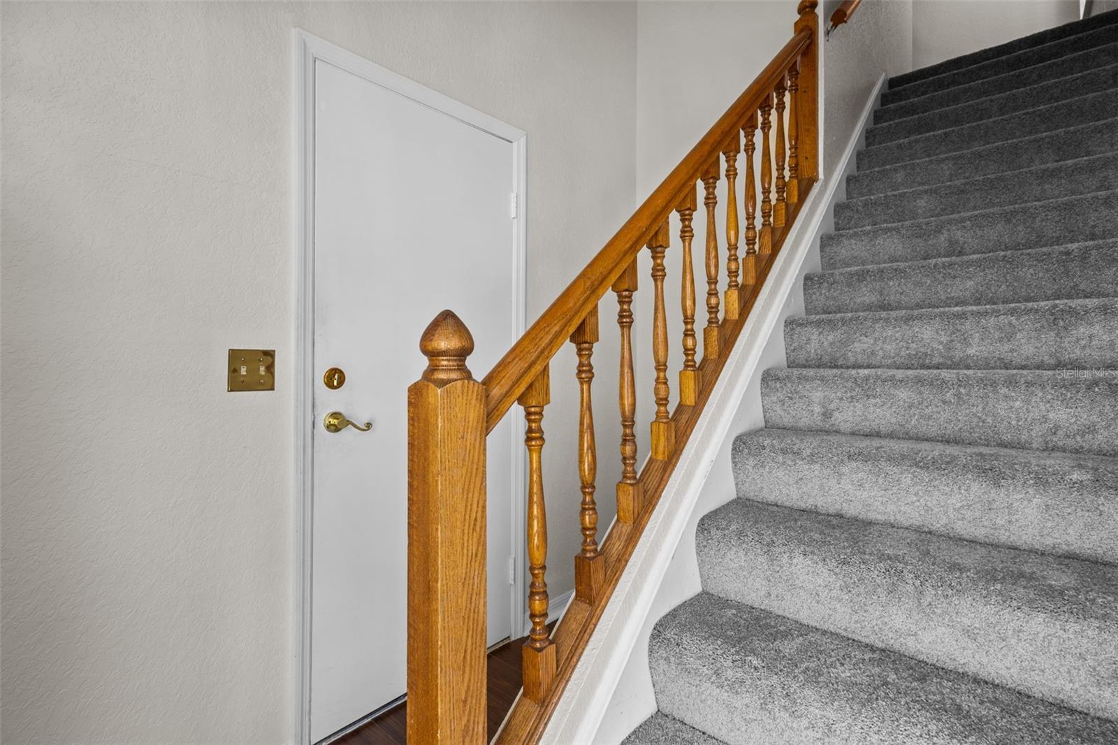 Image 27 of 34 For 2014 Golfview Drive 2014