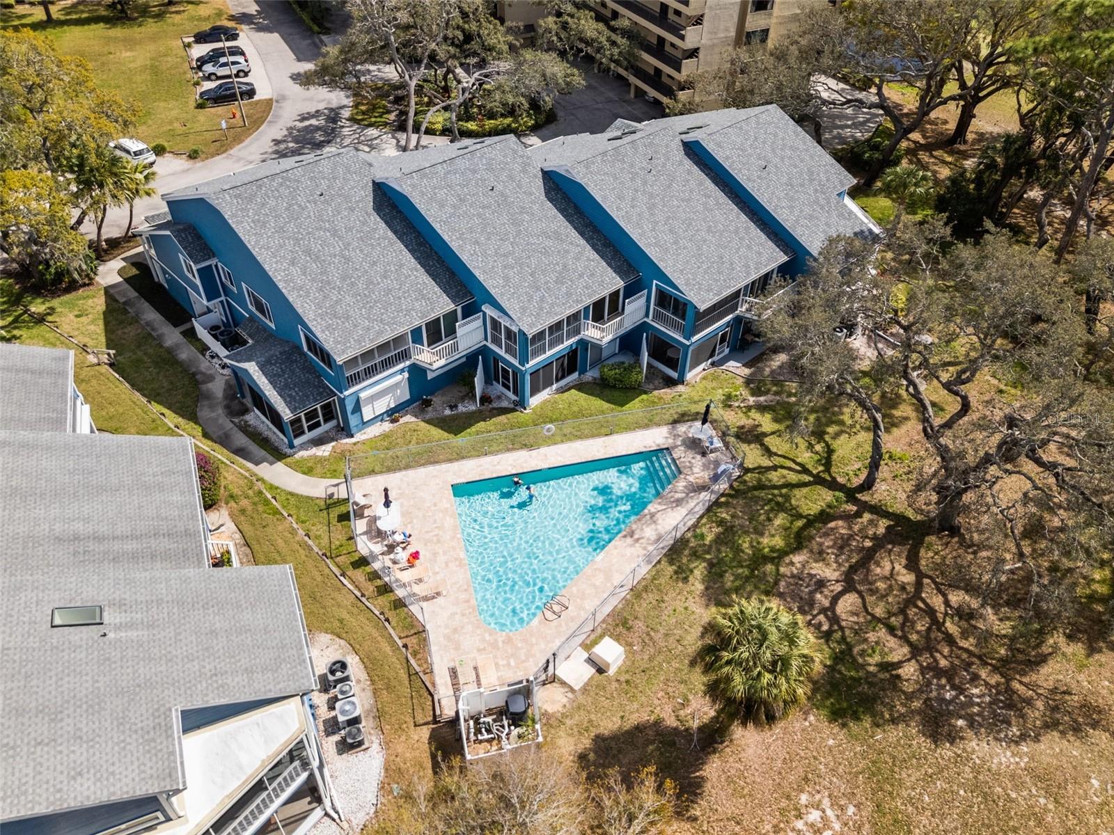 Image 31 of 34 For 2014 Golfview Drive 2014