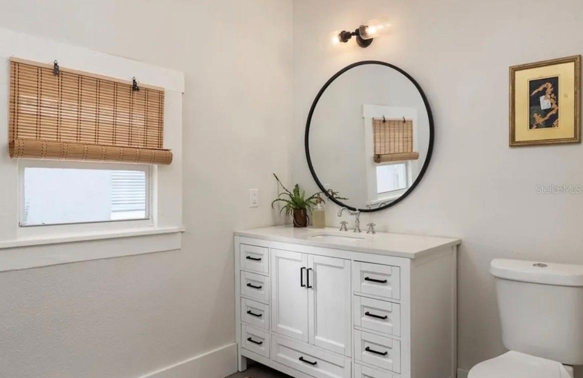 Listing photo id 24 for 236 North Street