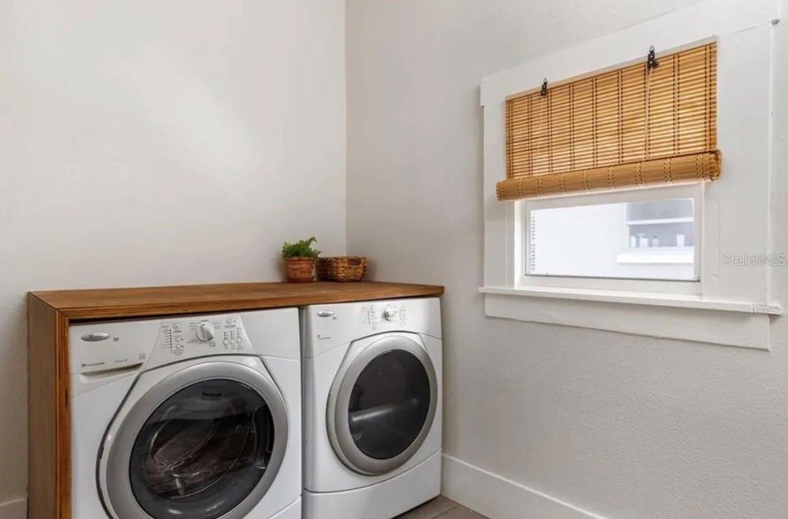 Listing photo id 25 for 236 North Street