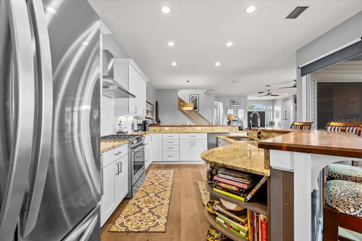 Listing photo id 23 for 8117 Brighton Drive