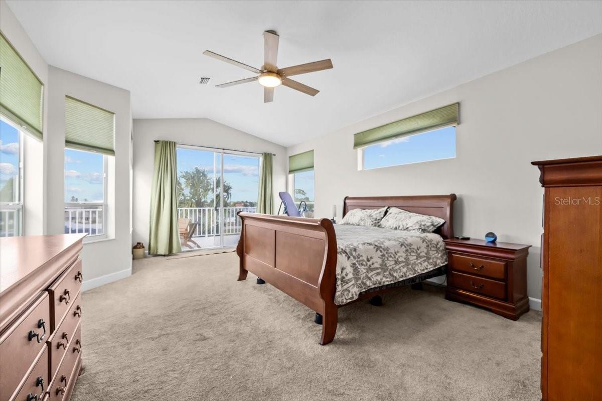 Listing photo id 25 for 8117 Brighton Drive