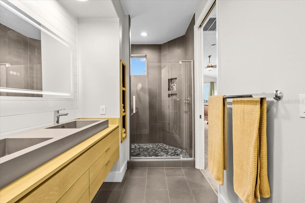 Listing photo id 29 for 8117 Brighton Drive