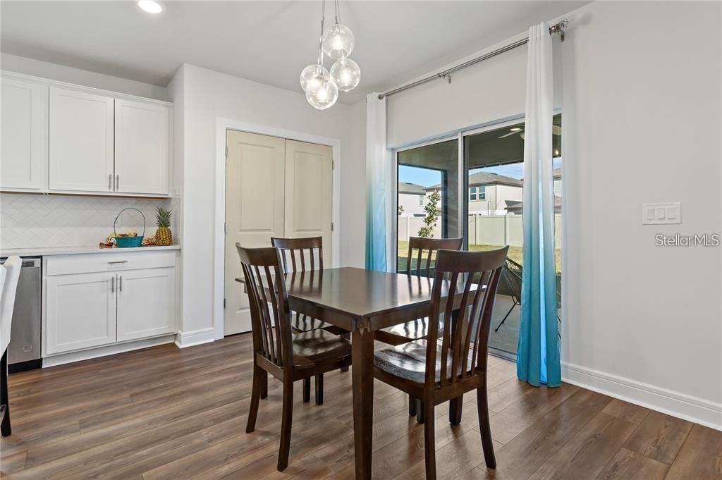 Image 11 of 32 For 30555 Thunderbird Drive