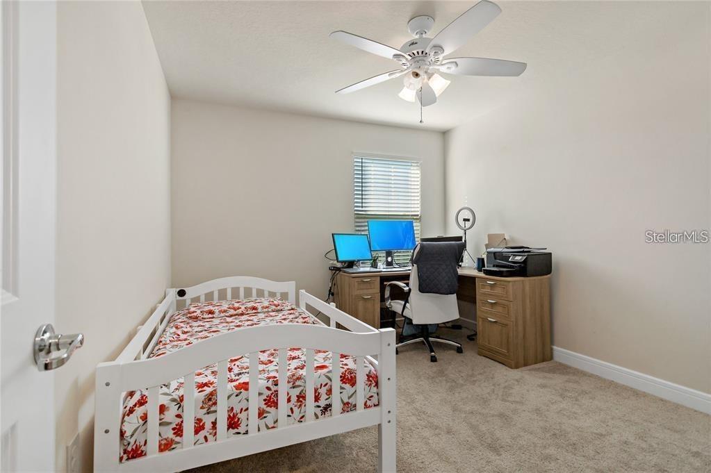 Image 26 of 32 For 30555 Thunderbird Drive