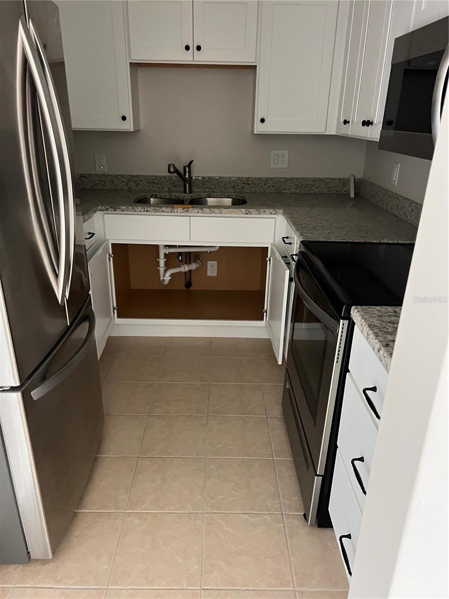 Image 3 of 14 For 2290 Aaron Street 209