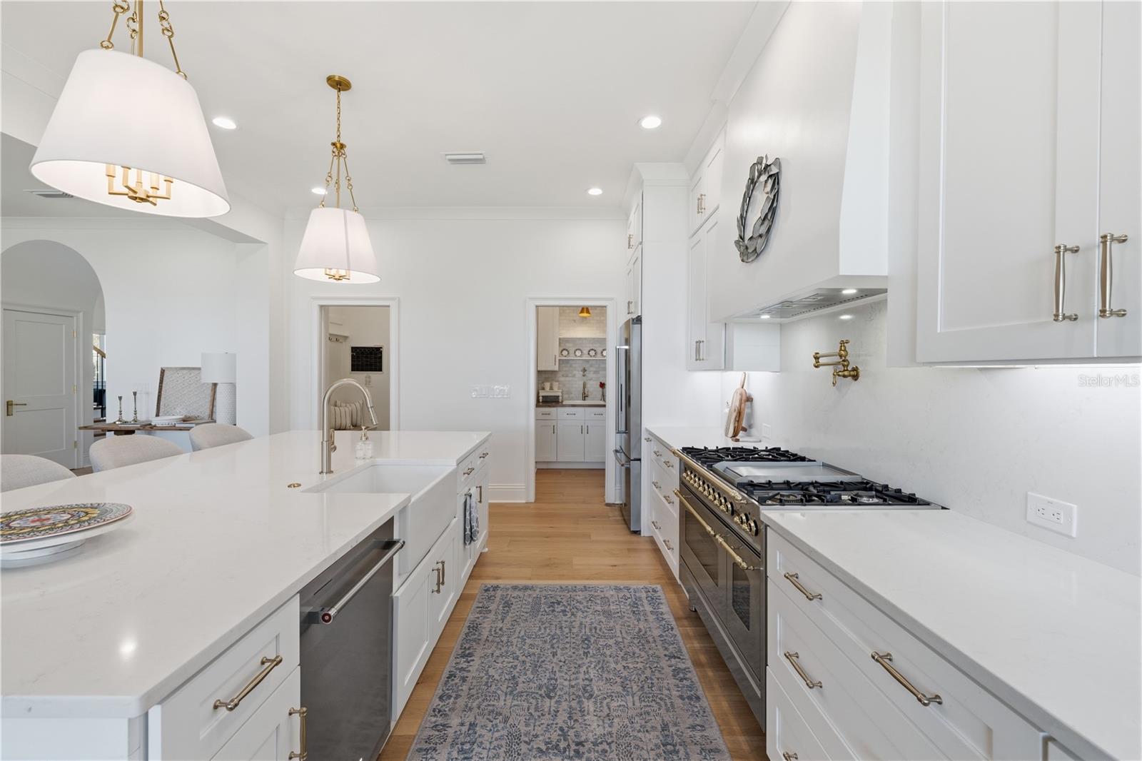 Image 19 of 65 For 807 West Street