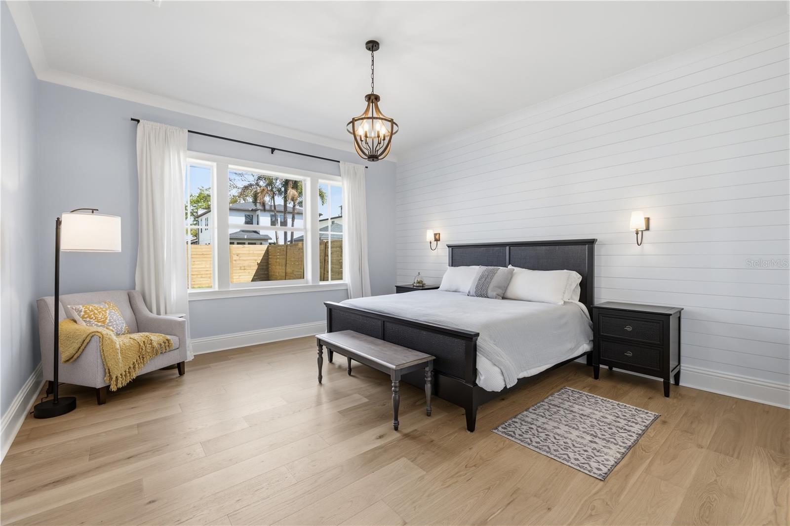 Image 24 of 65 For 807 West Street