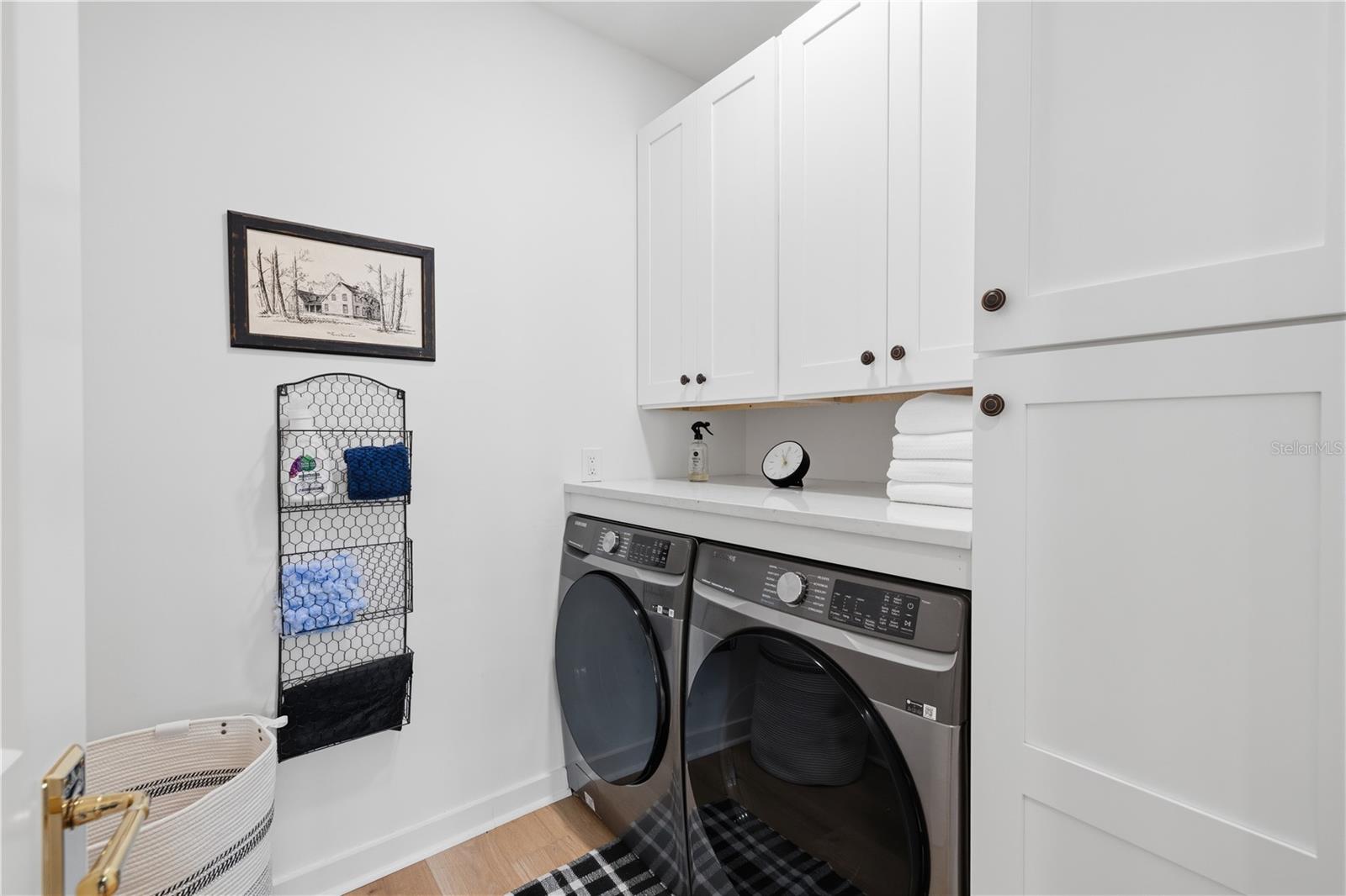 Image 50 of 65 For 807 West Street