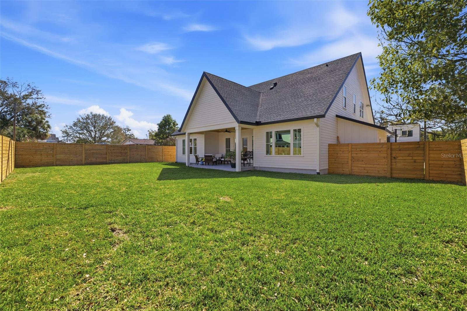 Image 56 of 65 For 807 West Street