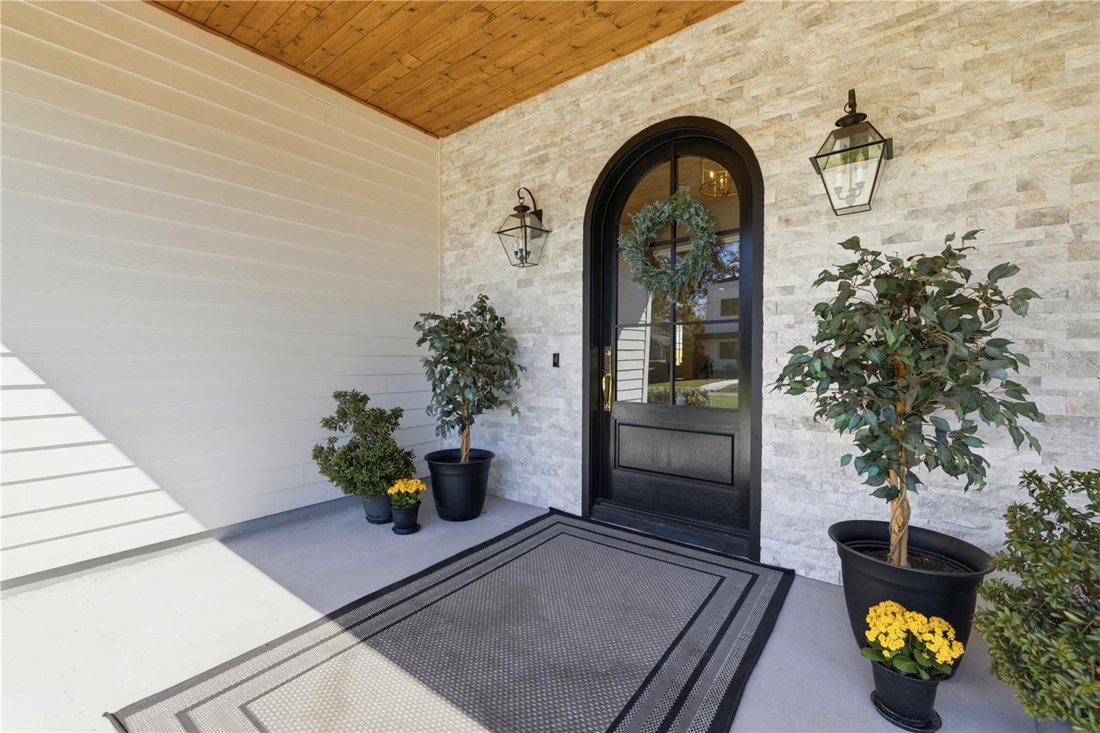 Image 6 of 65 For 807 West Street