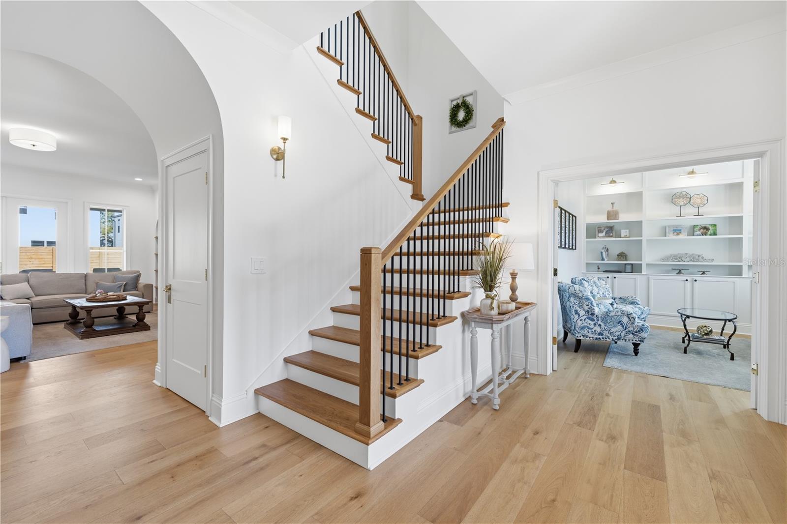 Image 7 of 65 For 807 West Street